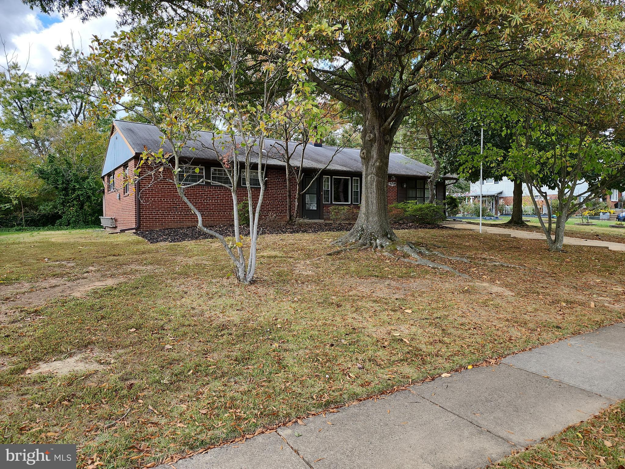 5228 Montgomery Street Springfield, VA 22151 - Photo 1 of 34 Gallery Image 1