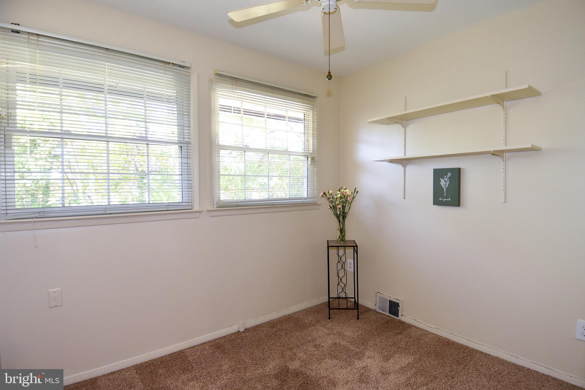 5228 Montgomery Street Springfield, VA 22151 - Photo 18 of 34 Gallery Image 18
