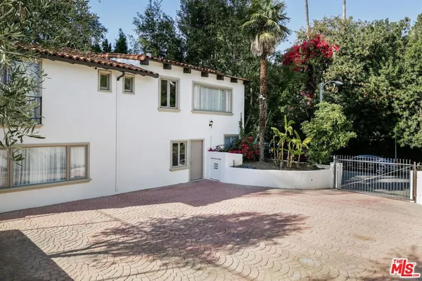 a view of a house with a patio