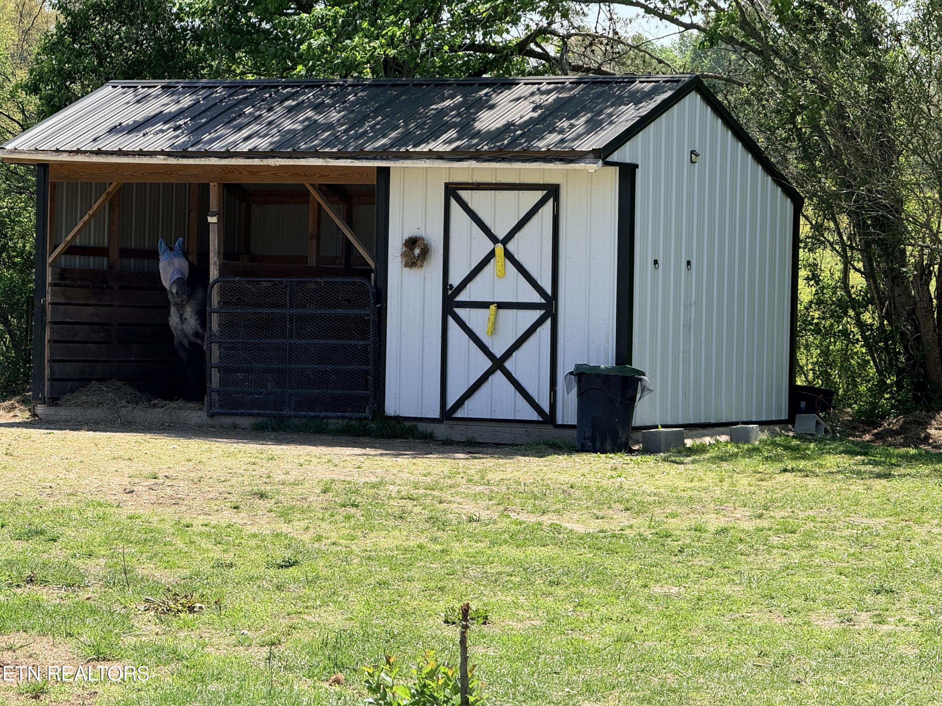 174 Claude Howard Road Deer Lodge, TN 37726 - Photo 57 of 58 IMG_3930