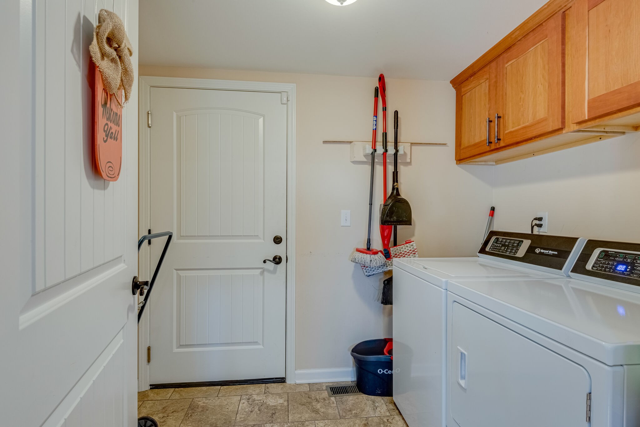 932 Goslin Branch Road Burns, TN 37029 - Photo 13 of 24 a utility room with dryer and washer