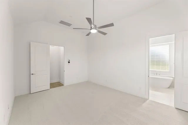 $607,393 | 621 South Hidden Lks Drive, DeSoto, TX 75115