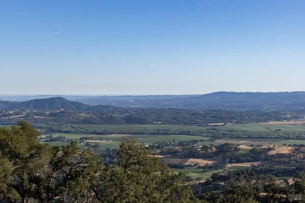 $799,000 | 7051 Geysers Road, Geyserville, CA 95441