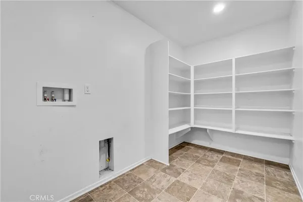 $799,999 | 6335 Casey Way, Fontana, CA 92336