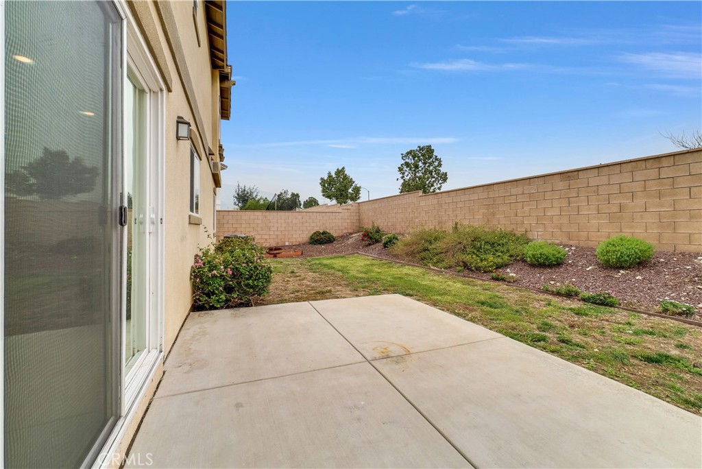 6335 Casey Way Fontana, CA 92336 - Photo 45 of 49