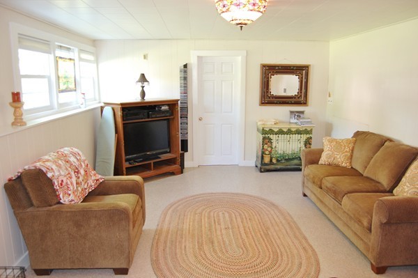 26 Clark Road Weymouth, MA 02190 - Photo 16 of 25 Gallery Image 16