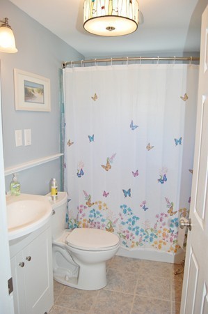26 Clark Road Weymouth, MA 02190 - Photo 17 of 25 Gallery Image 17