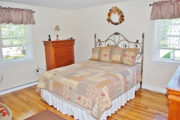 26 Clark Road Weymouth, MA 02190 - Photo 18 of 25 Gallery Image 18