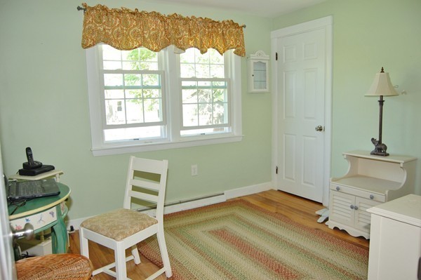 26 Clark Road Weymouth, MA 02190 - Photo 19 of 25 Gallery Image 19