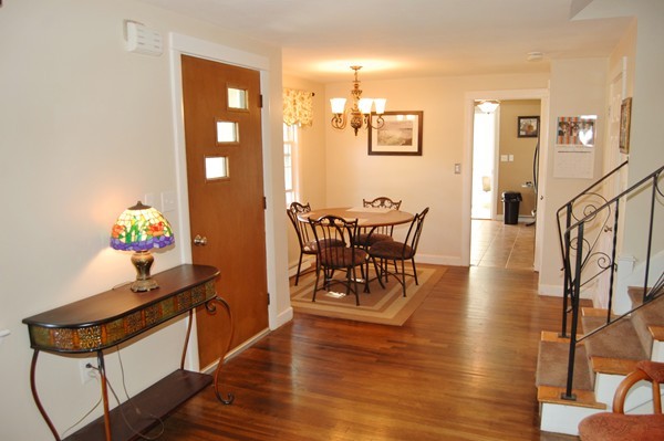 26 Clark Road Weymouth, MA 02190 - Photo 8 of 25 Gallery Image 8