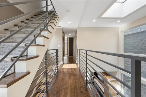 $1,050,000 | 1622 West Julian Street, Unit 2, Chicago, IL 60622