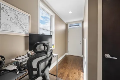 $1,050,000 | 1622 West Julian Street, Unit 2, Chicago, IL 60622