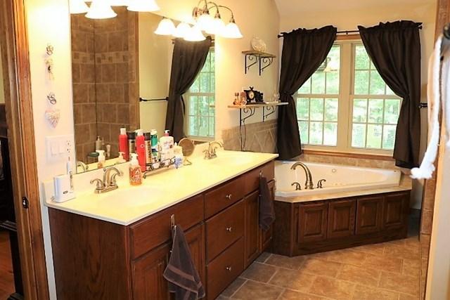 745 Hawks Bluff Road Spencer, TN 38585 - Photo 10 of 22 Master Bathroom, Double Sink, Garden Tub