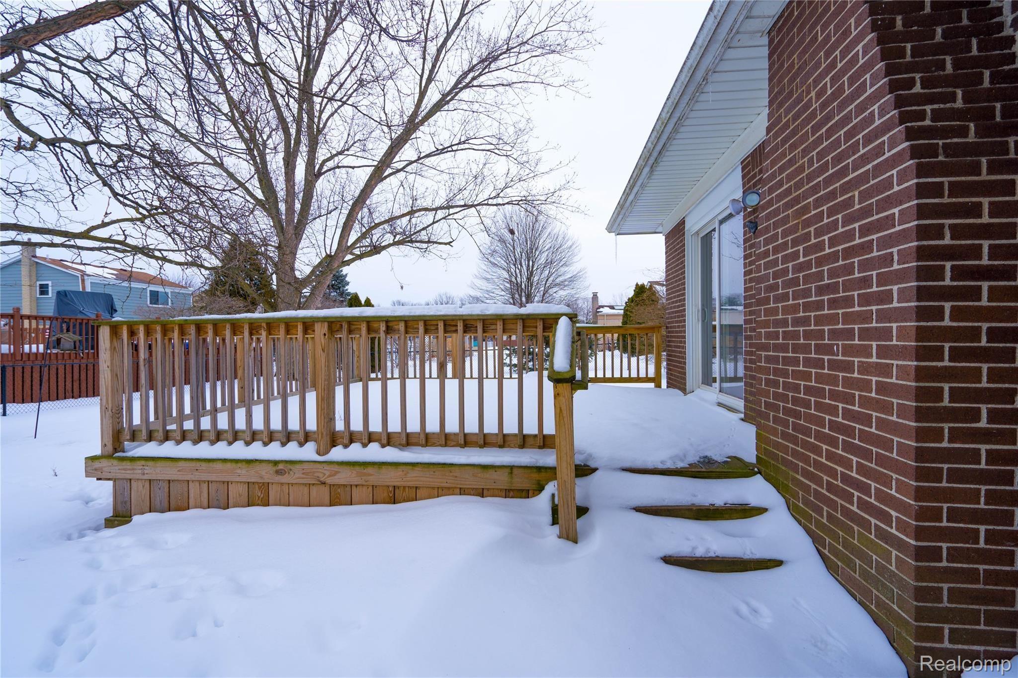 42278 Hanford Road Canton, MI 48187 - Photo 9 of 79 DSC09760.jpg