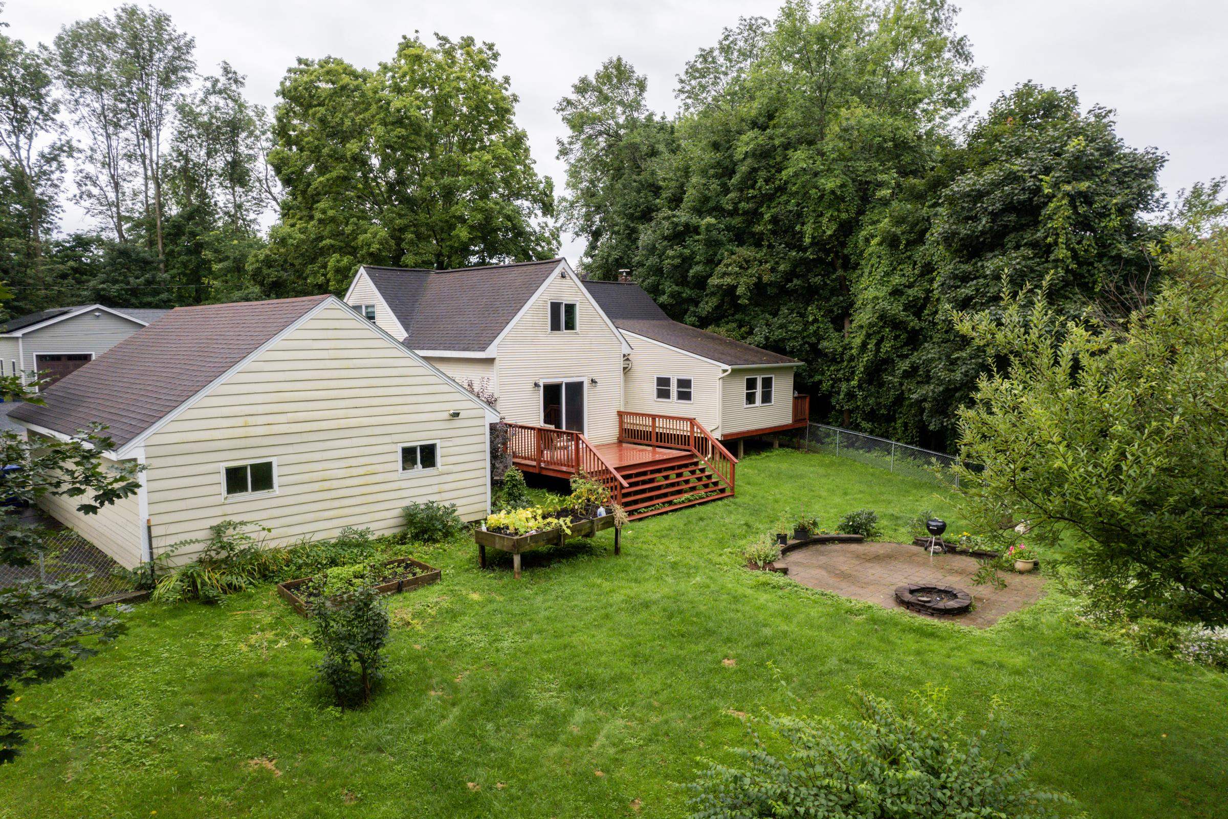 96 Wes Road Shelburne, VT 05482 - Photo 27 of 40 Gallery Image 27