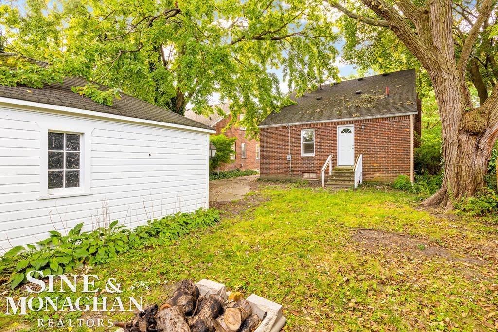 380 Kerby Road Grosse Pointe Farms, MI 48236 - Photo 24 of 26