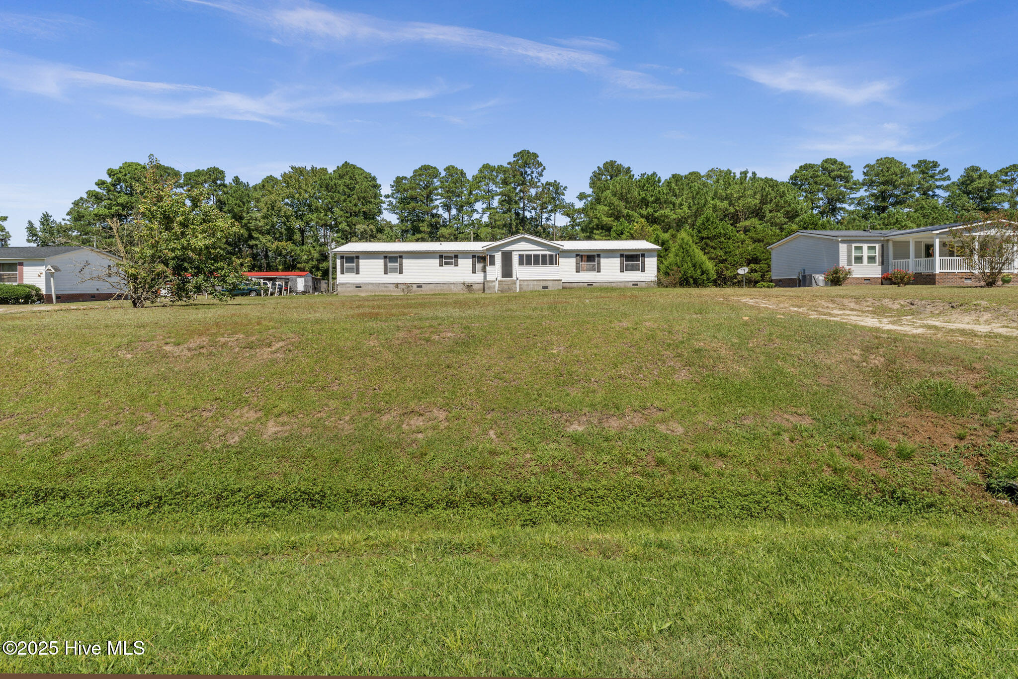 414 Wells Brothers Road Rose Hill, NC 28458 - Photo 1 of 40 DSC09452