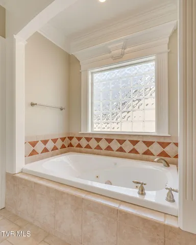 $899,999 | 292 Alpine Trail, Kingsport, TN 37663