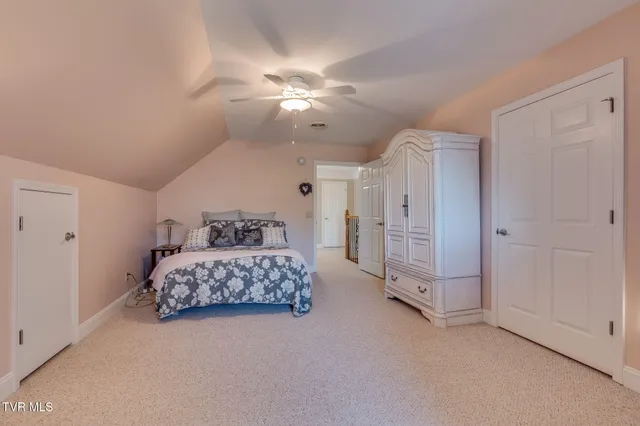 $899,999 | 292 Alpine Trail, Kingsport, TN 37663