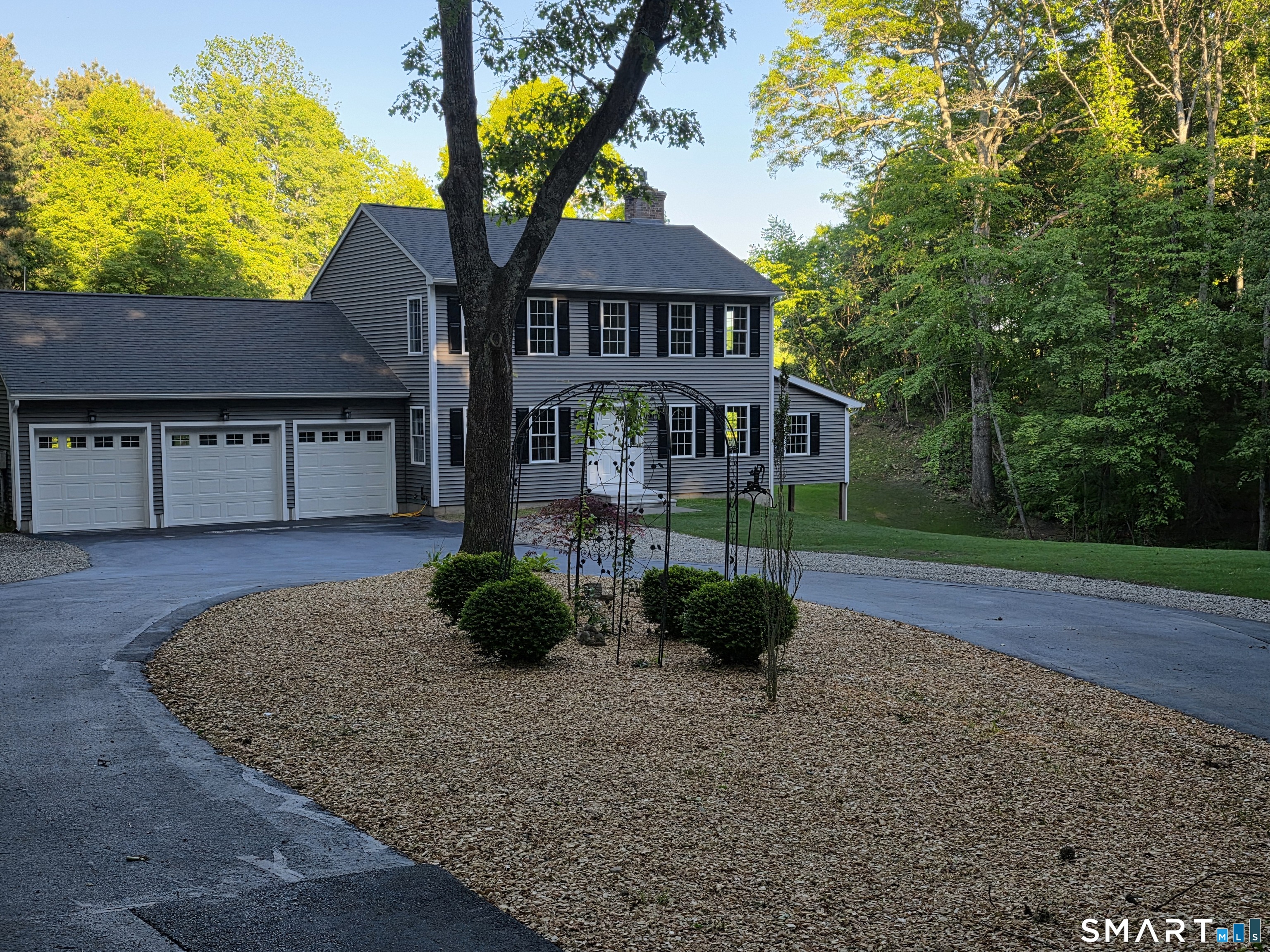 236 Rixtown Road Griswold, CT 06351 - Photo 2 of 36