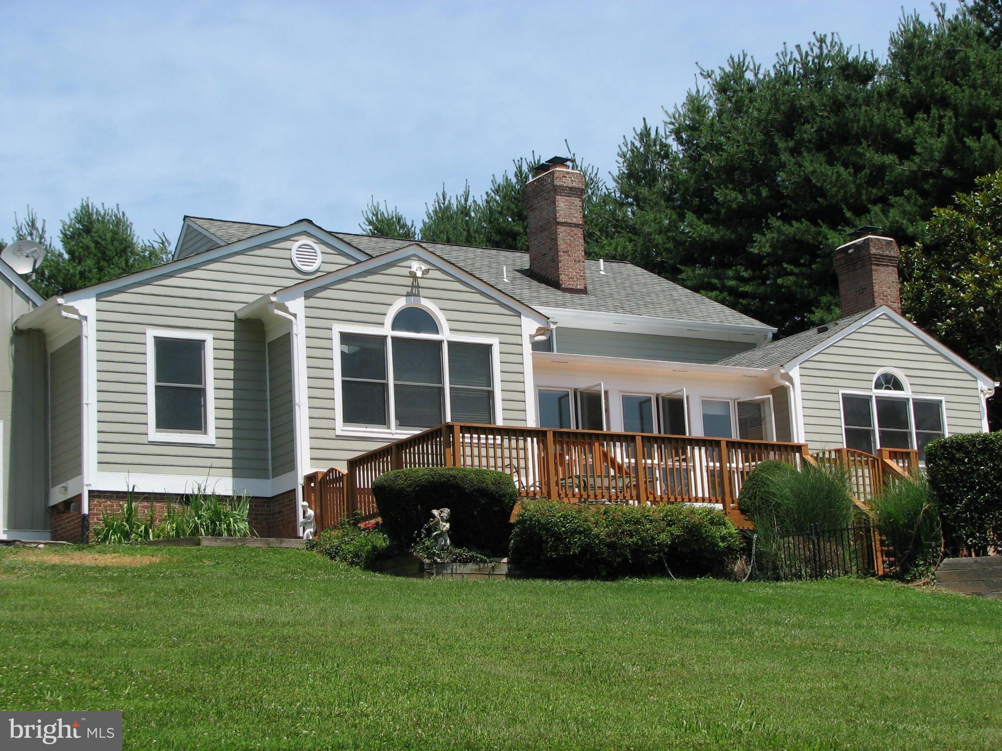 11516 Glen Road Potomac, MD 20854 - Photo 30 of 30 Exterior (Rear)