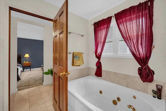 $549,900 | 308 Norton Street, Lombard, IL 60148