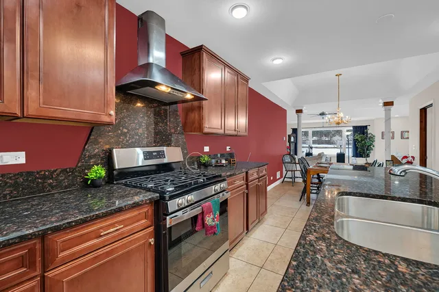 $549,900 | 308 Norton Street, Lombard, IL 60148