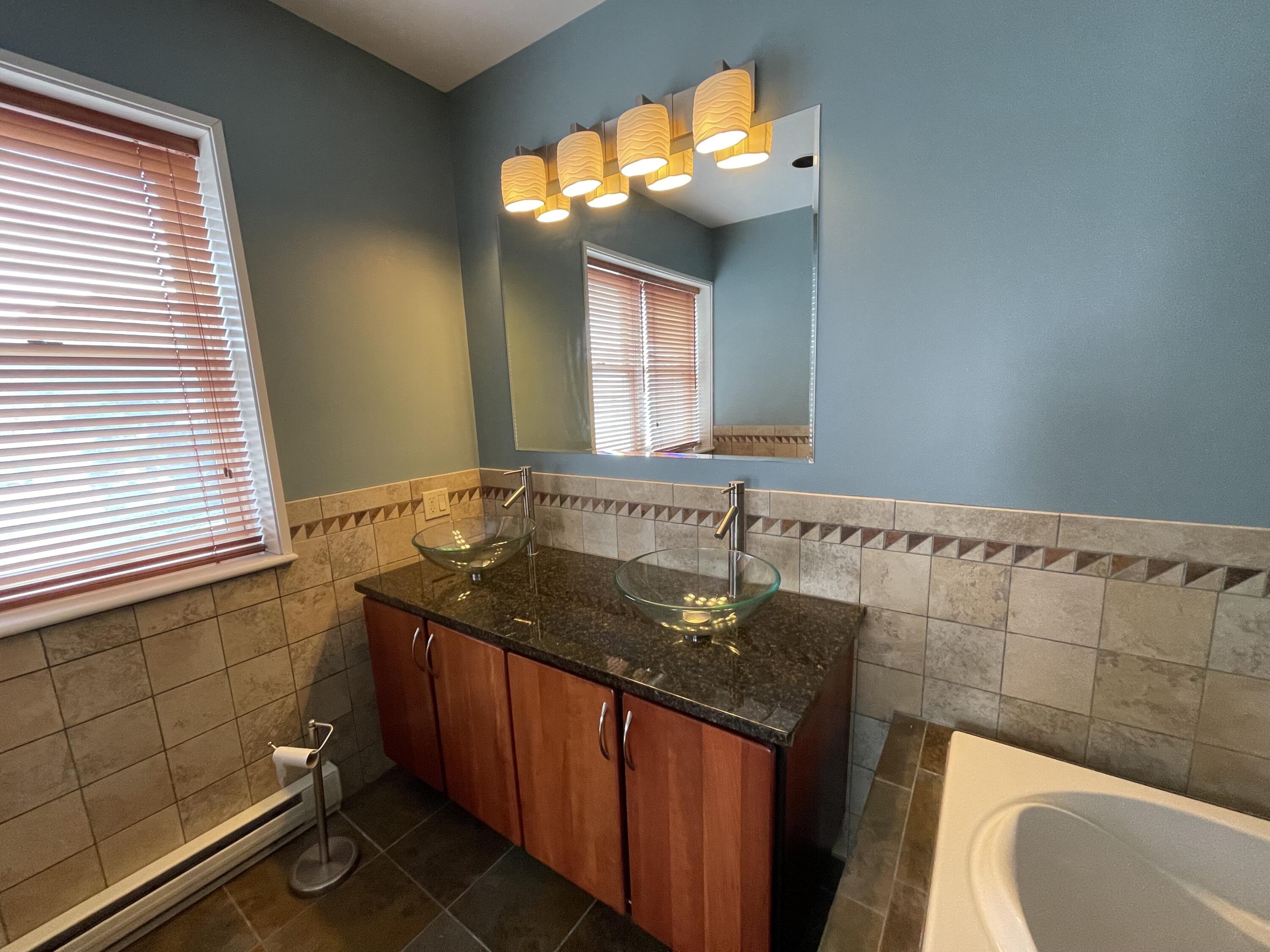 112 Franklin Street, Unit C1 Bangor, ME 04401 - Photo 26 of 37 IMG_2676