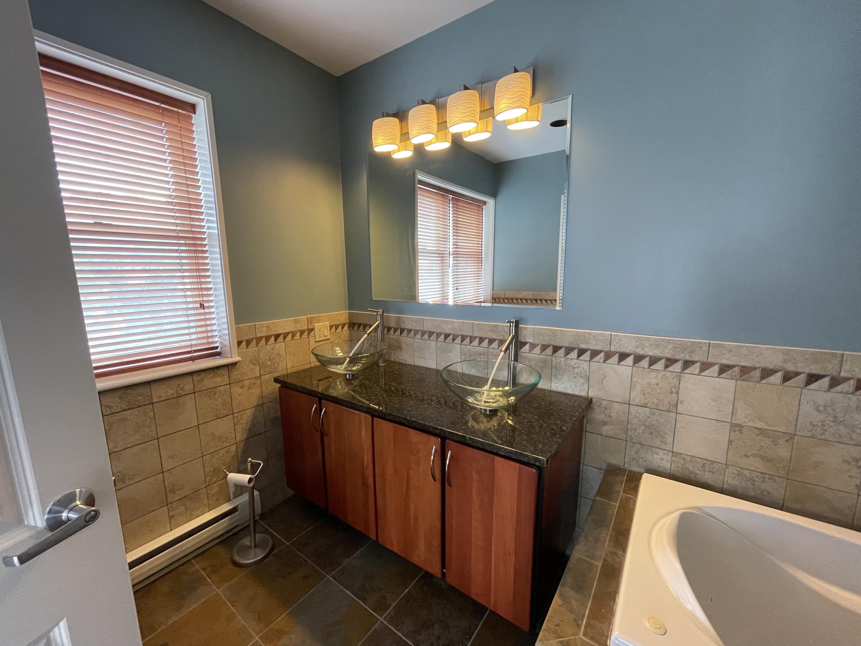 112 Franklin Street, Unit C1 Bangor, ME 04401 - Photo 27 of 37 IMG_2677