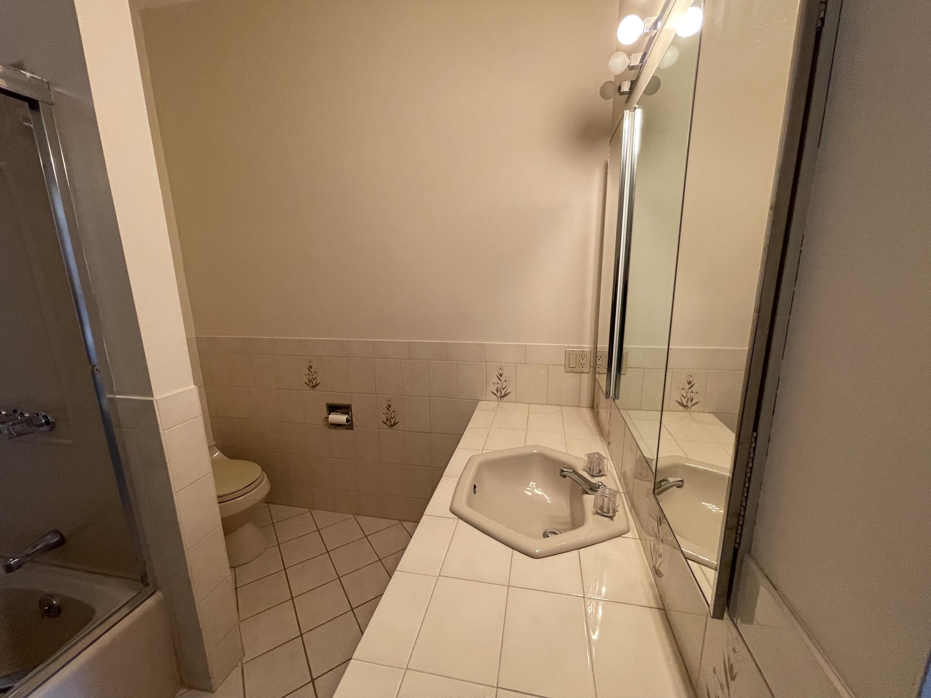 112 Franklin Street, Unit C1 Bangor, ME 04401 - Photo 32 of 37 IMG_2671