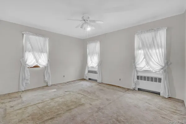 $725,000 | 2 Jackson Avenue, Massapequa Park, NY 11762