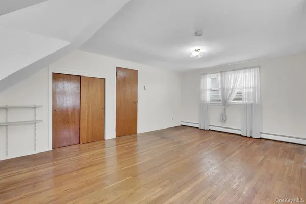 $725,000 | 2 Jackson Avenue, Massapequa Park, NY 11762