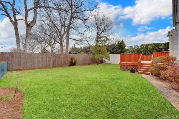 $725,000 | 2 Jackson Avenue, Massapequa Park, NY 11762