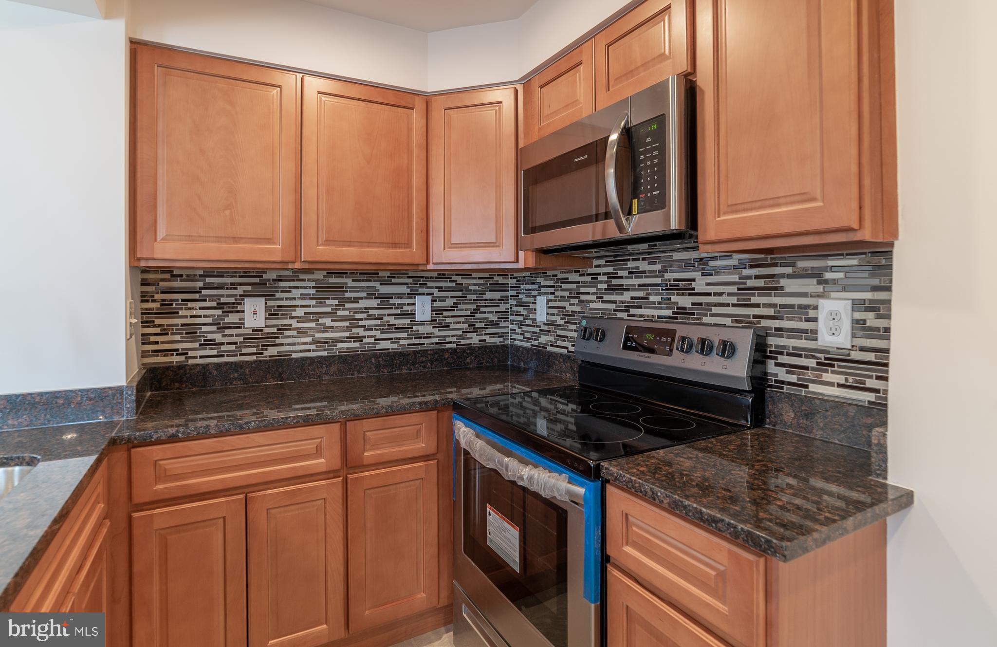 601 Old Riverside Road Baltimore, MD 21225 - Photo 11 of 33