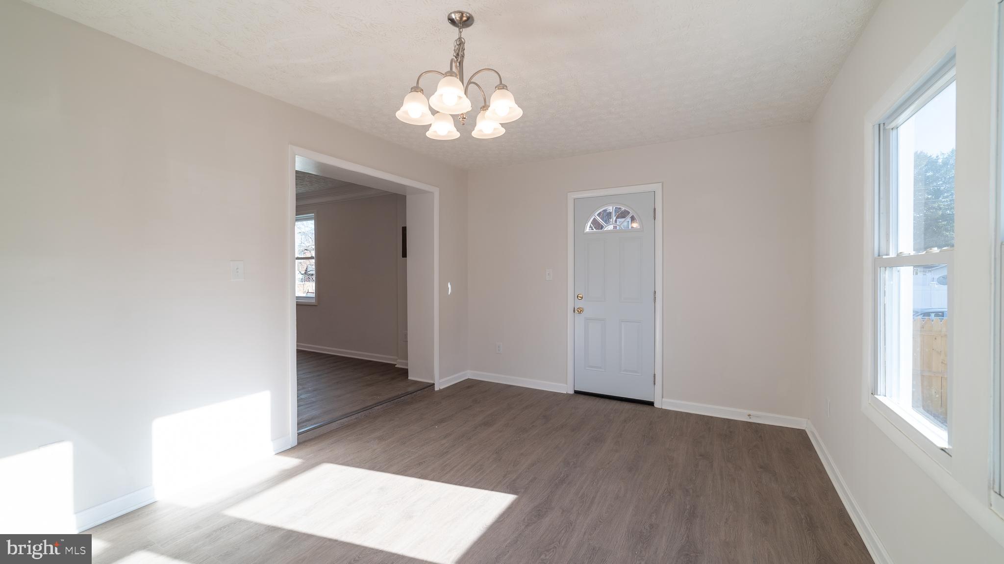 601 Old Riverside Road Baltimore, MD 21225 - Photo 15 of 33