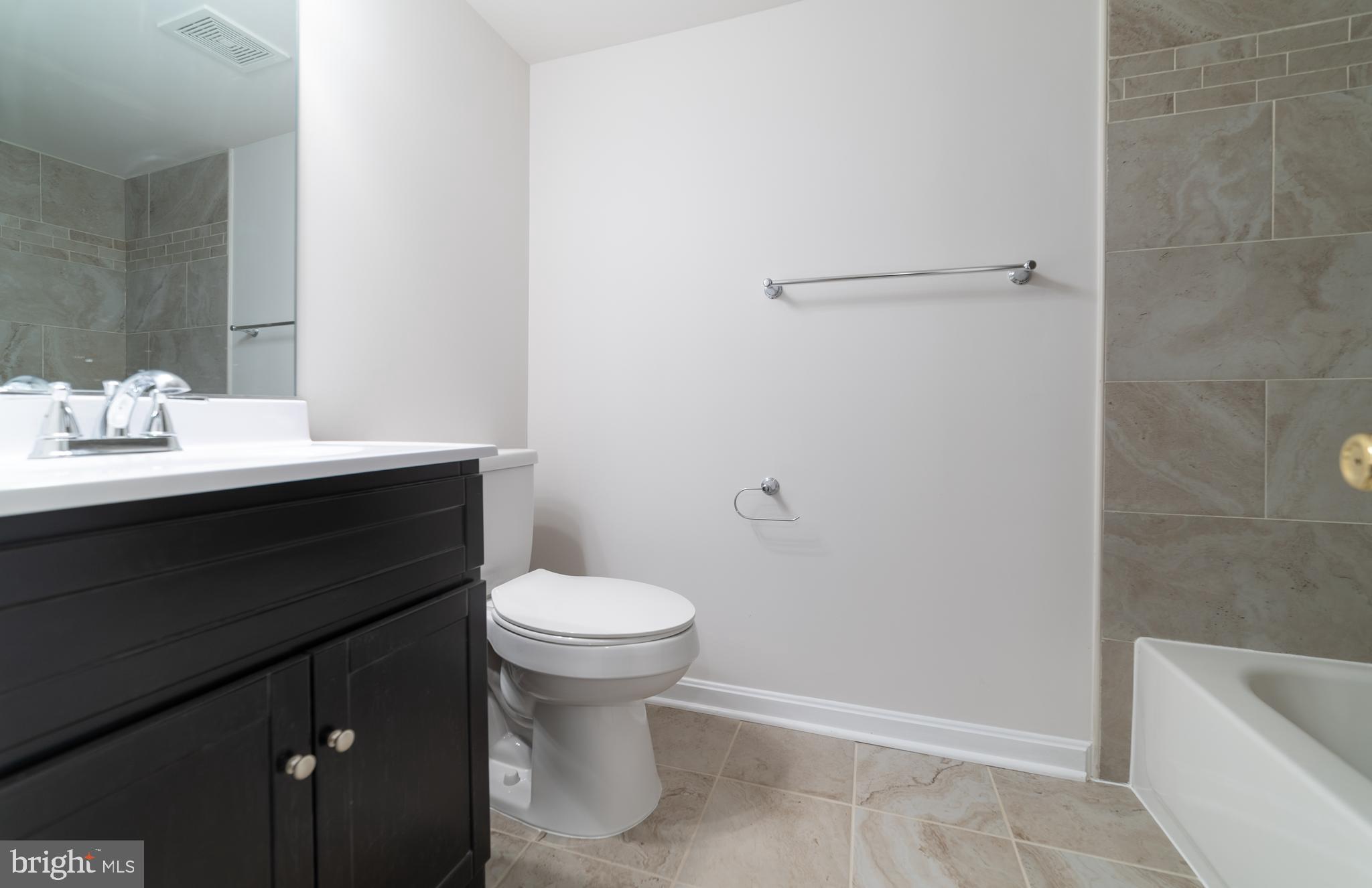 601 Old Riverside Road Baltimore, MD 21225 - Photo 20 of 33