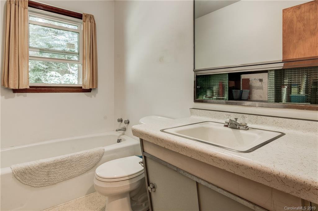 86 Star Ridge Road Canton, NC 28716 - Photo 16 of 20