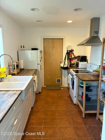 $2,300 | 324 Apollo Drive, Satellite Beach, FL 32937