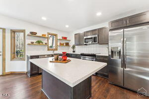 8309 Stryker Court Raleigh, NC 27615 - Photo 15 of 36 Bar Stool Island