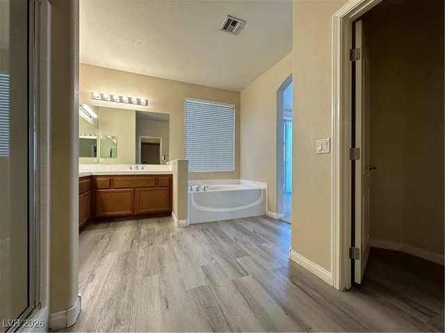 $1,880 | 816 Bolivar Avenue, North Las Vegas, NV 89032