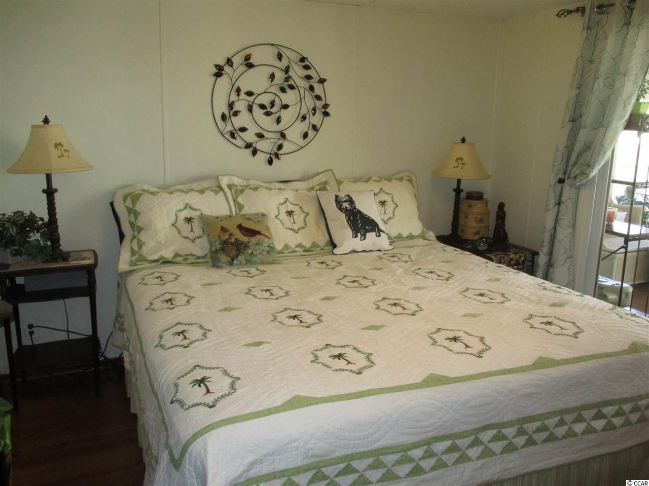 88 Beacon Court Murrells Inlet, SC 29576 - Photo 14 of 34