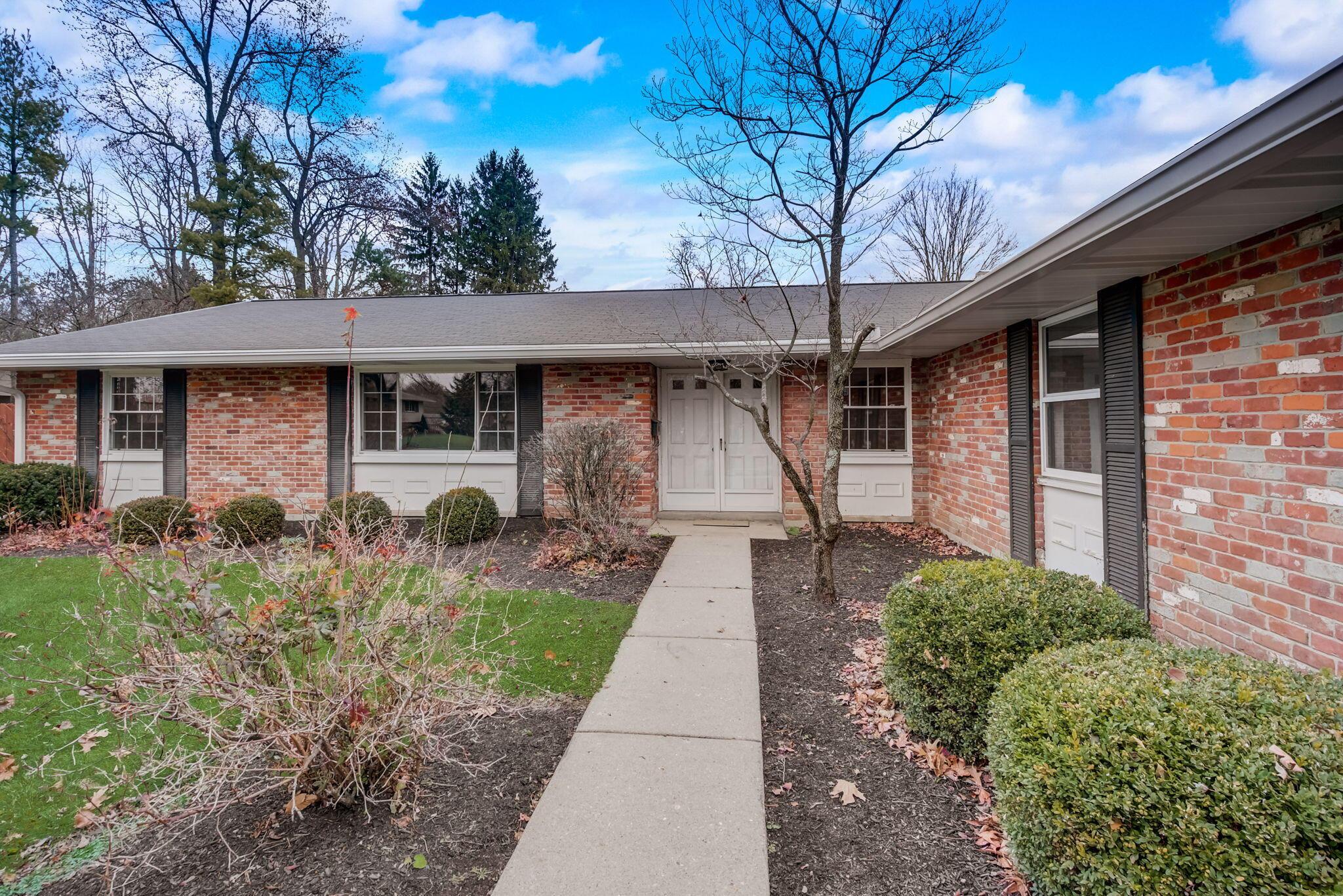 5548 Oak Valley Road Dayton, OH 45440 - Photo 39 of 44 6-web-or-mls-Oak Valley Rd-004