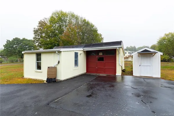 $1,250,000 | 1030 Highway 199, Red Hook, NY 12571