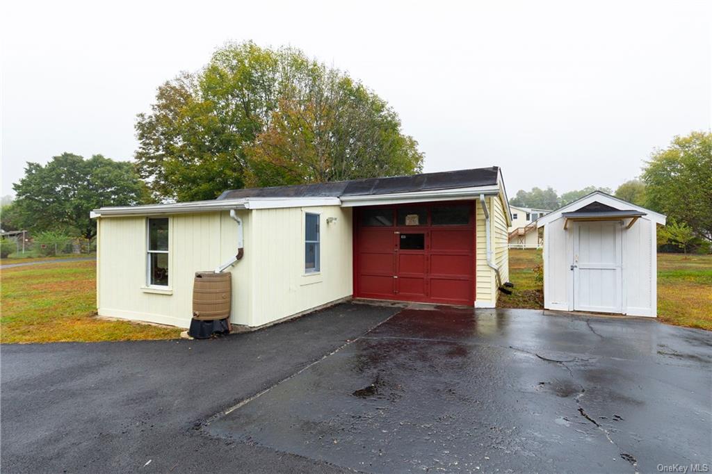 1030 Highway 199 Red Hook, NY 12571 - Photo 14 of 30 View of garage