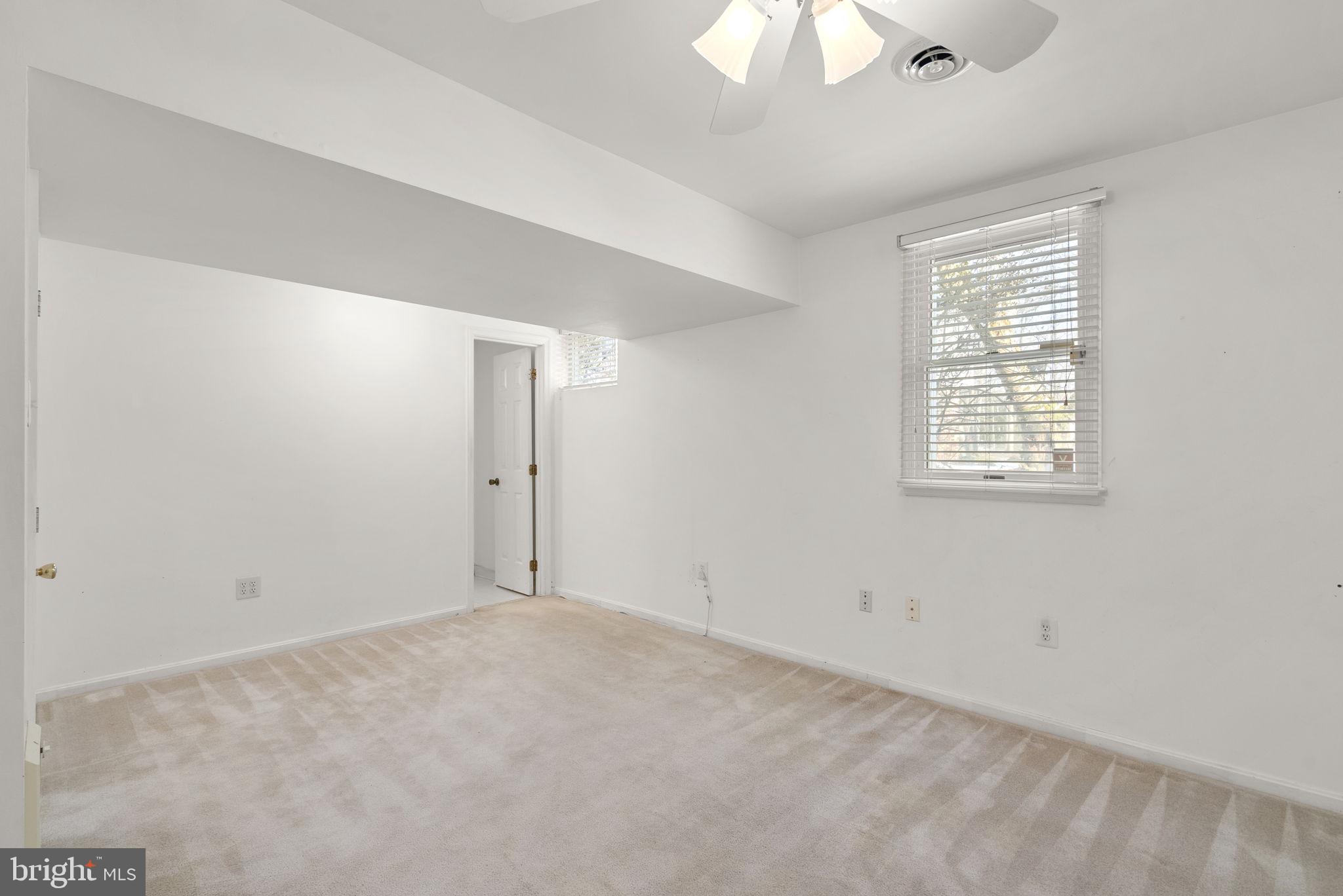 4404 Rendale Court Olney, MD 20832 - Photo 25 of 32 an empty room with a window