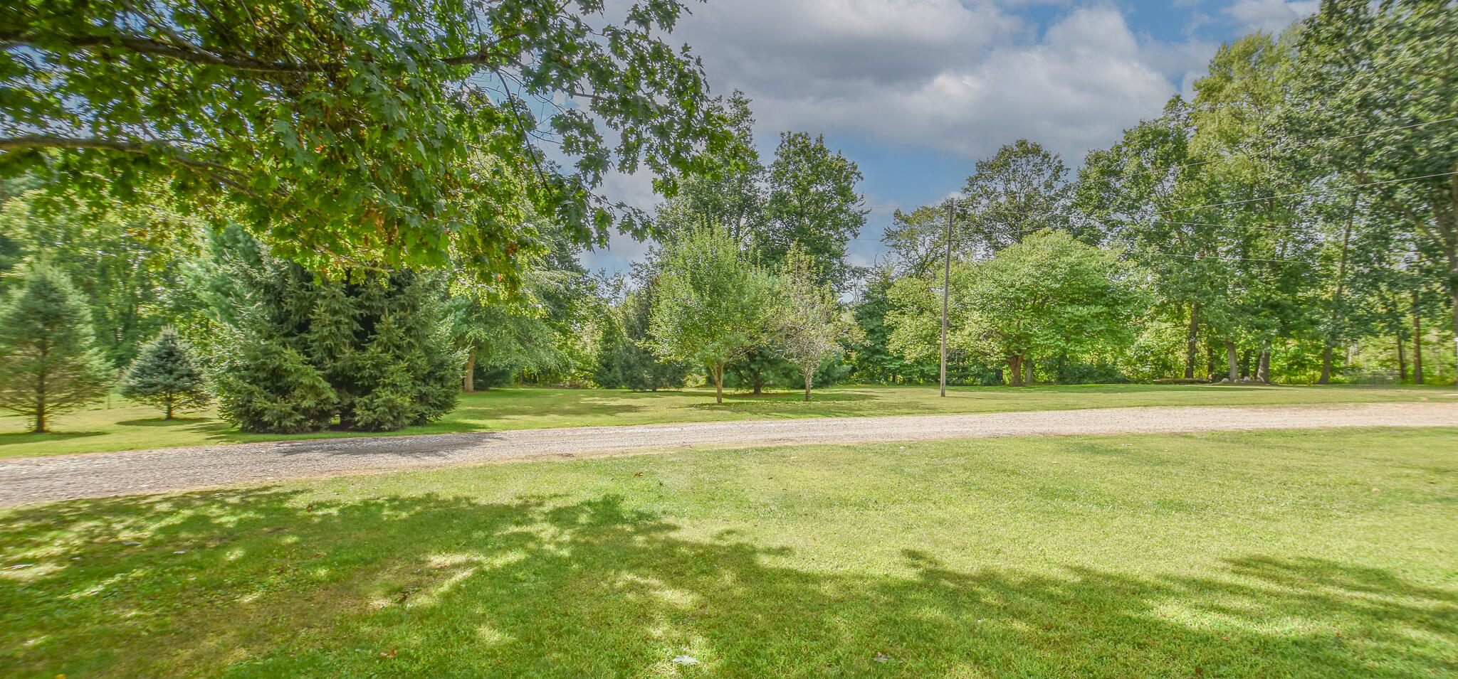 2320 Hemlock Road Quincy, MI 49082 - Photo 5 of 50 DSC_0009-Edit