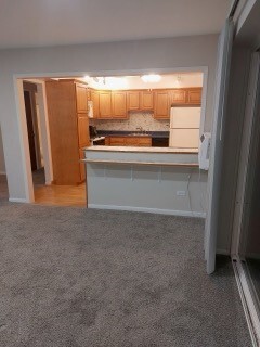 1301 South Finley Road, Unit 414 Lombard, IL 60148 - Photo 8 of 25 a view of closet area