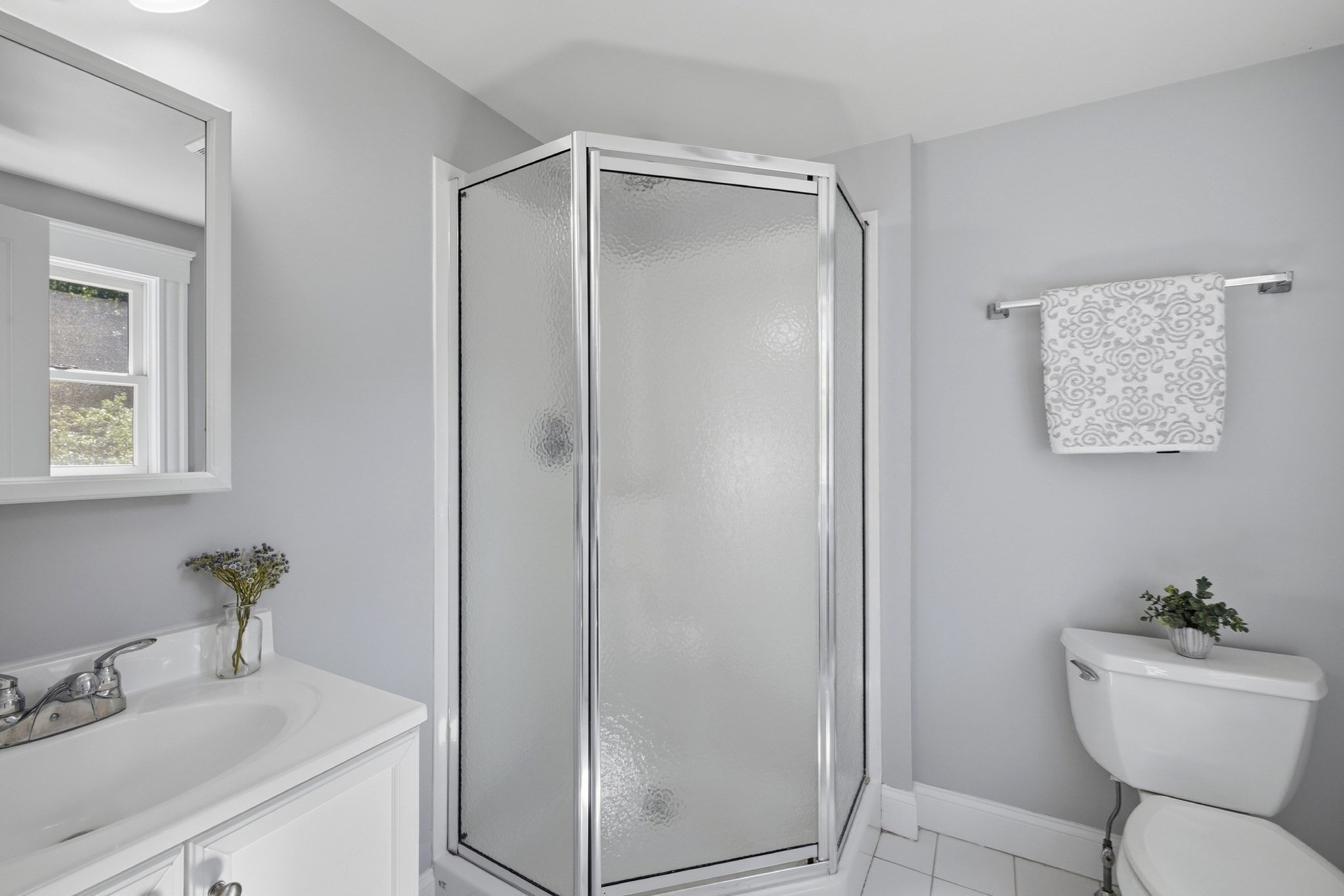 18 Middle Street Lexington, MA 02421 - Photo 21 of 42 Gallery Image 21