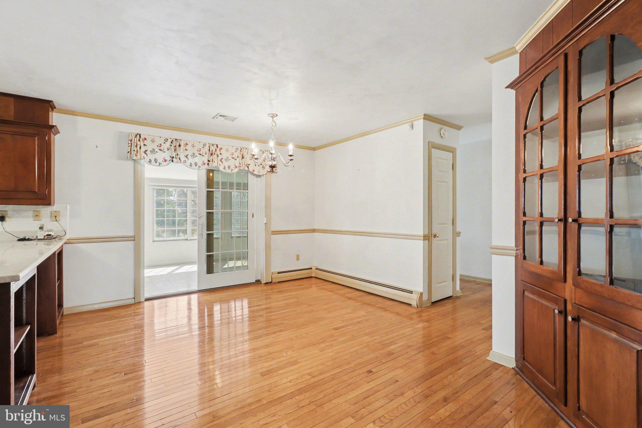 316 Cedar Avenue Hershey, PA 17033 - Photo 7 of 37