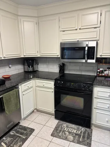 $425,000 | 112 River Oak Lane, Charleston, SC 29418